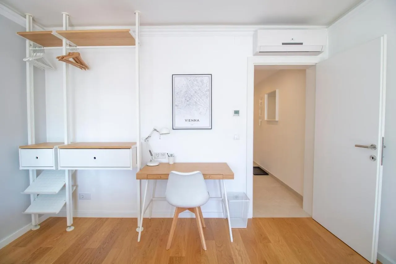 Apartman Boutique Sky City Apt. With Balcony / Top Spot Bécs Ausztria